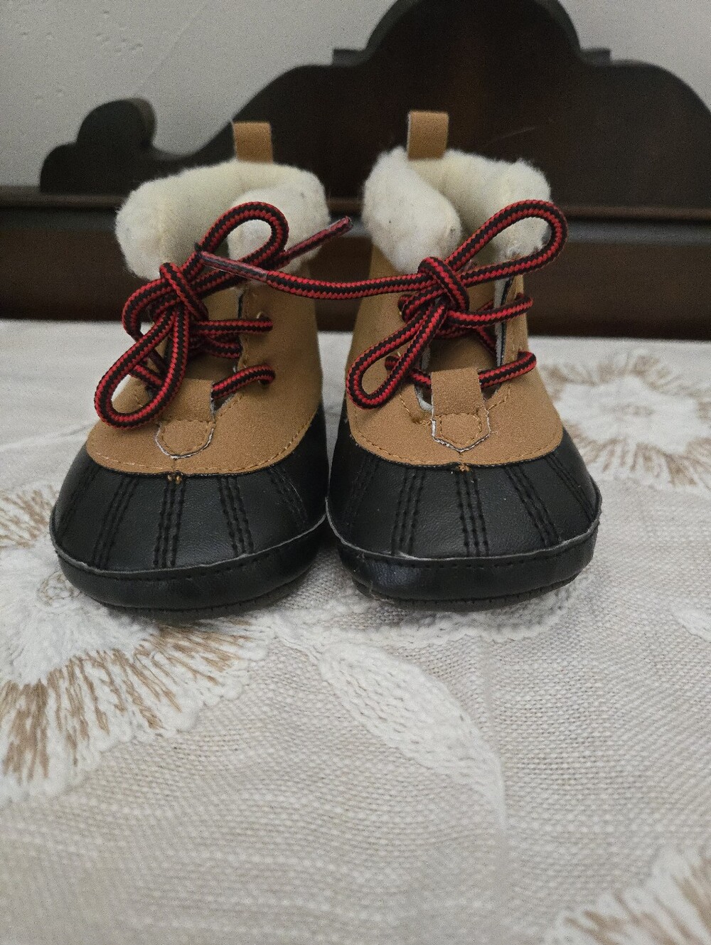 Carters Baby Boy Duck Boots Fleece-Lined Soft Crib Shoes Brown & Black 3-6 M